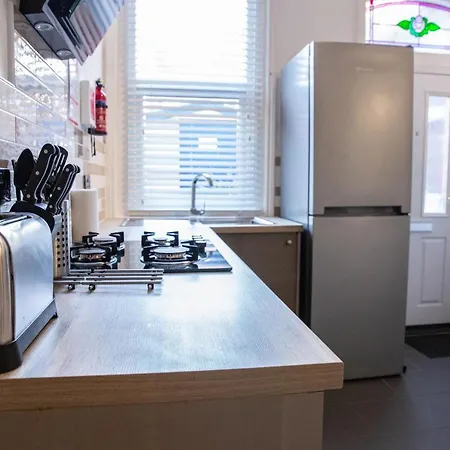 Groveside Lets Apartment