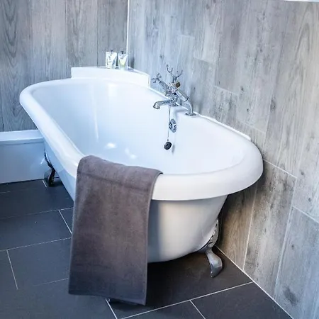 Groveside Lets Apartment