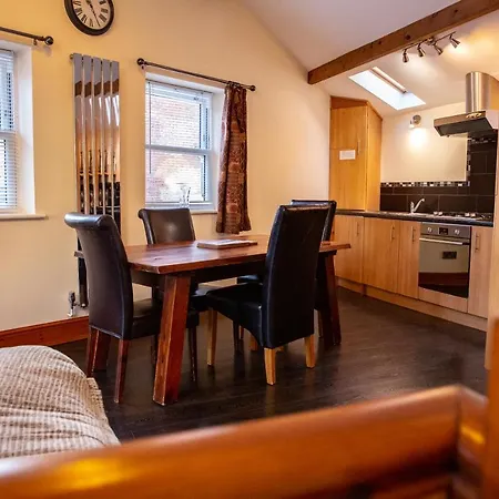 Groveside Lets Apartment